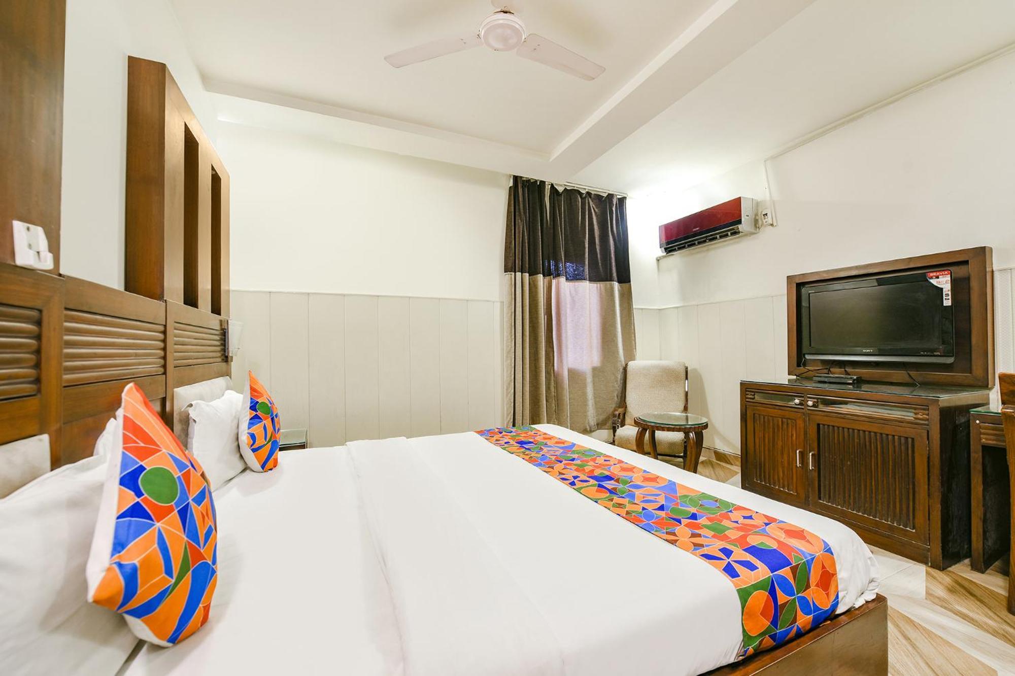 Fabhotel Grand Boutique Nuova Delhi Esterno foto