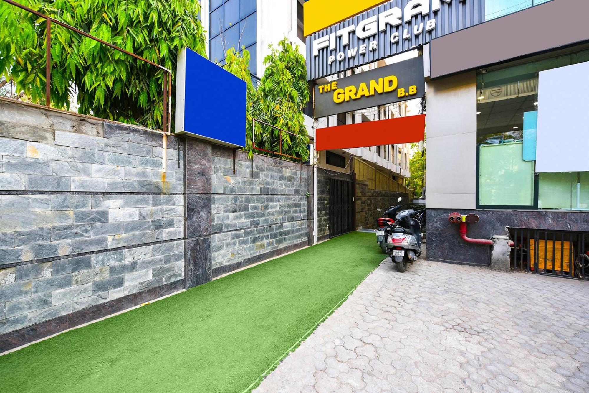 Fabhotel Grand Boutique Nuova Delhi Esterno foto