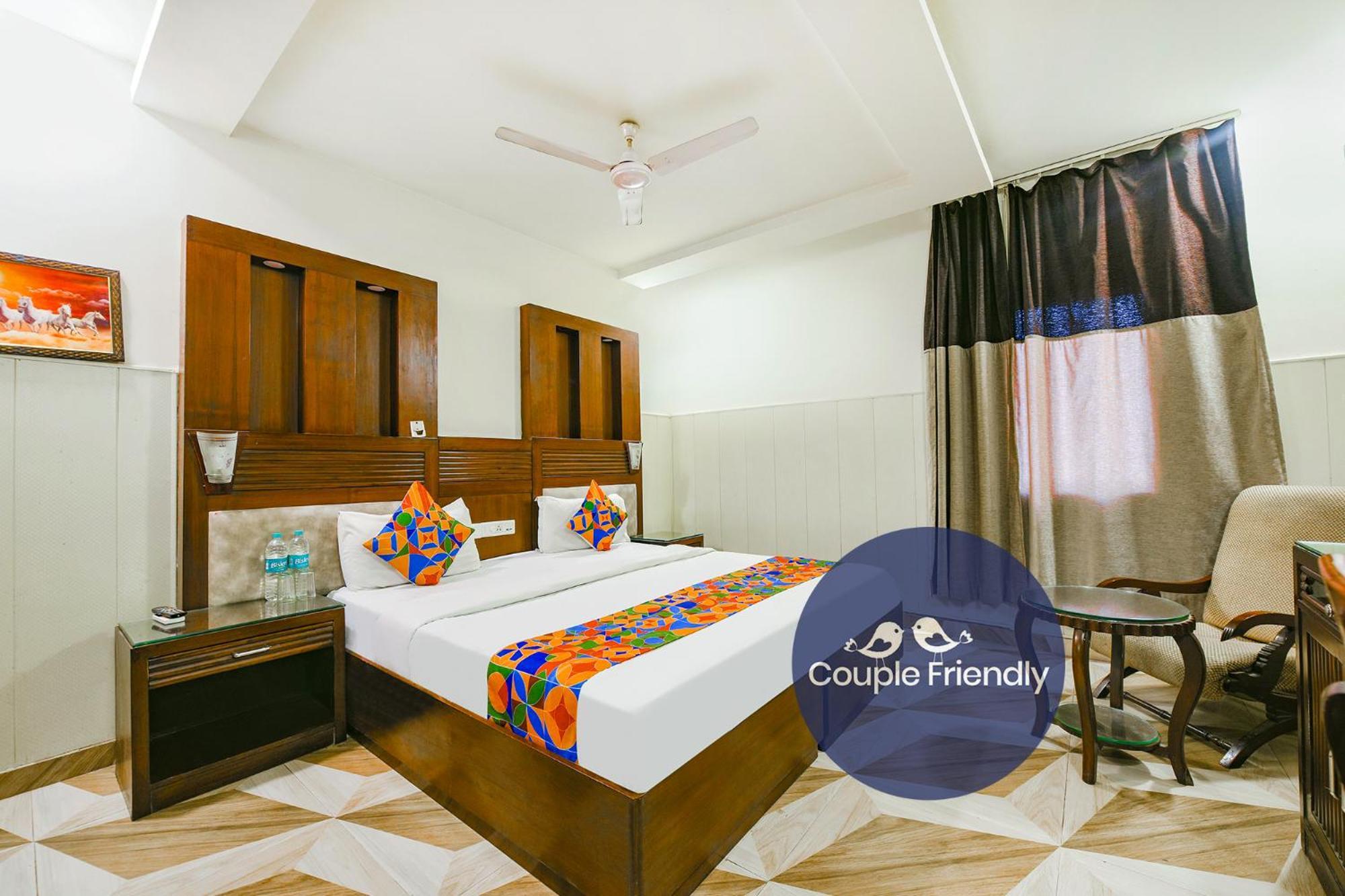 Fabhotel Grand Boutique Nuova Delhi Esterno foto
